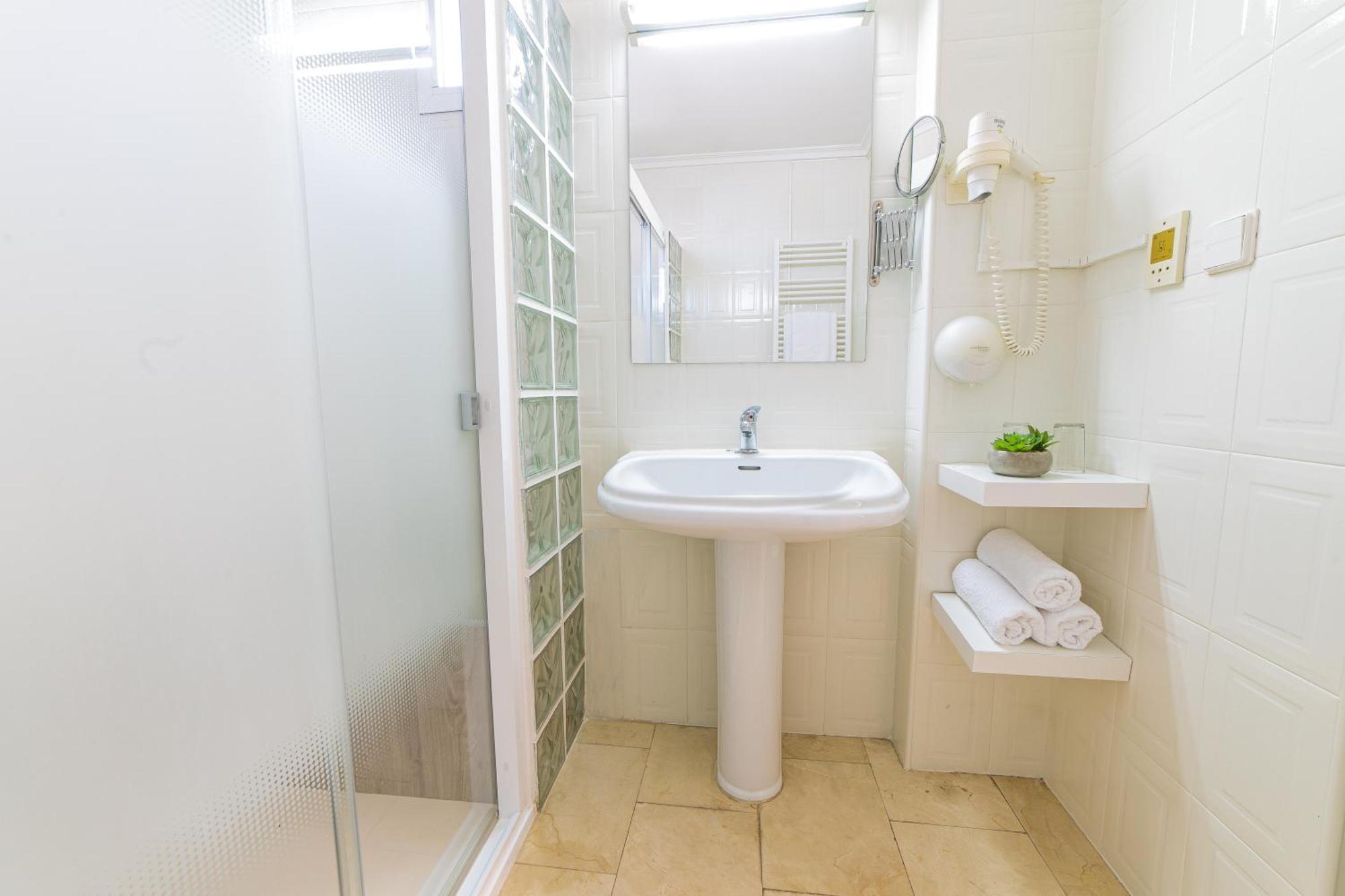 Hostal Ya Aspe Екстер'єр фото