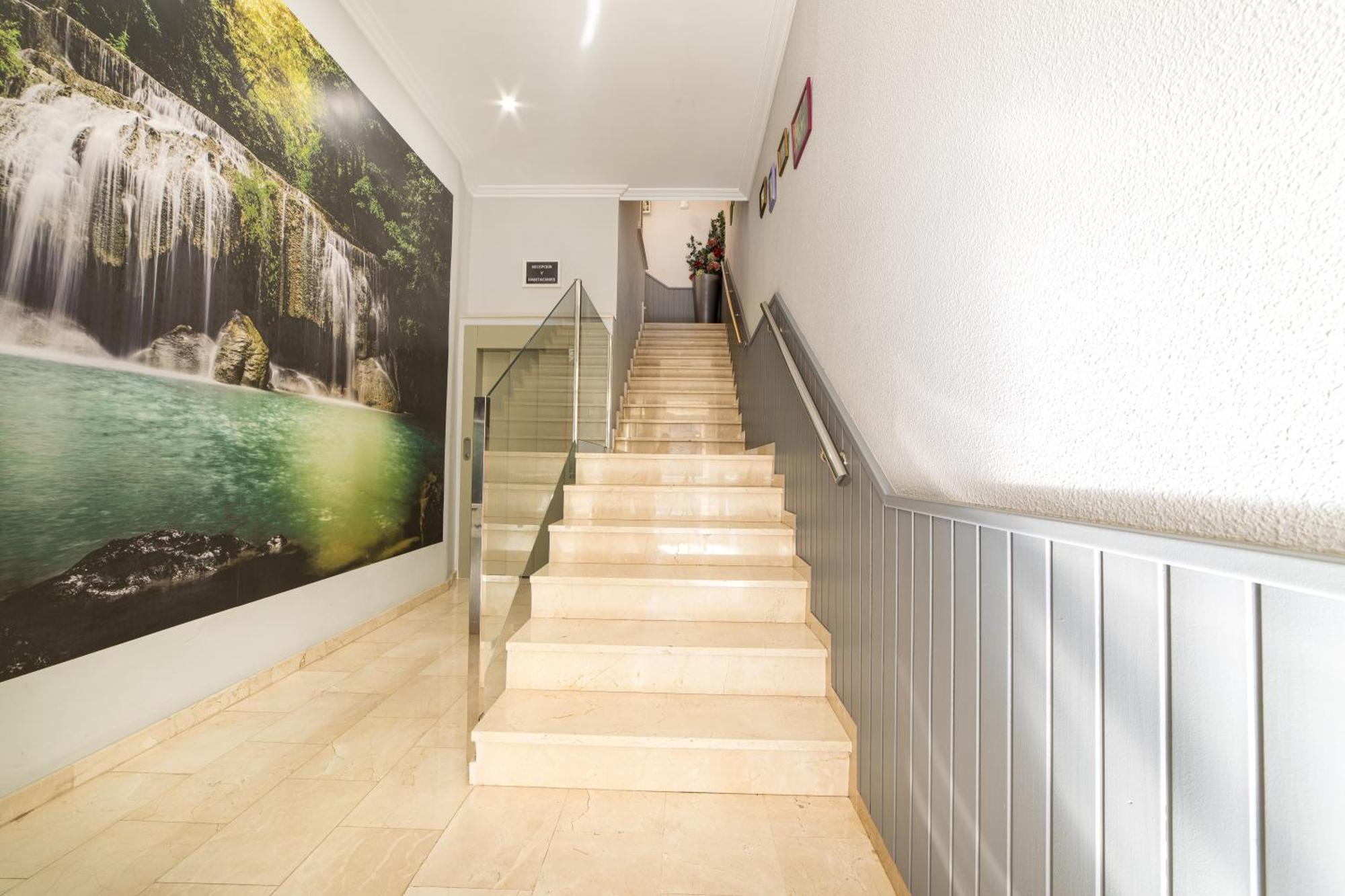 Hostal Ya Aspe Екстер'єр фото